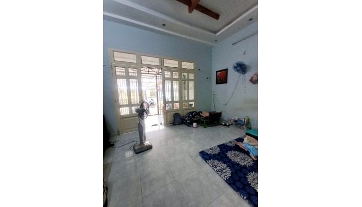 Bán nhà ÂU DƯƠNG LÂN, 100m2, 4m x 25m, HXH thông, tiện xây CHDV, 7,5 tỷ TL 0906993584